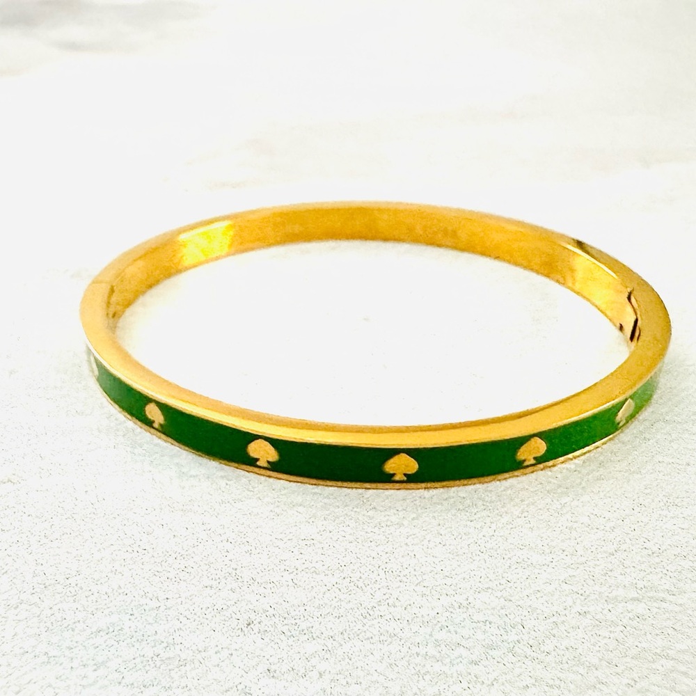 Kate Spade Green & Gold Enamel Spot The Spade Enamel Hinged Bangle Bracelet